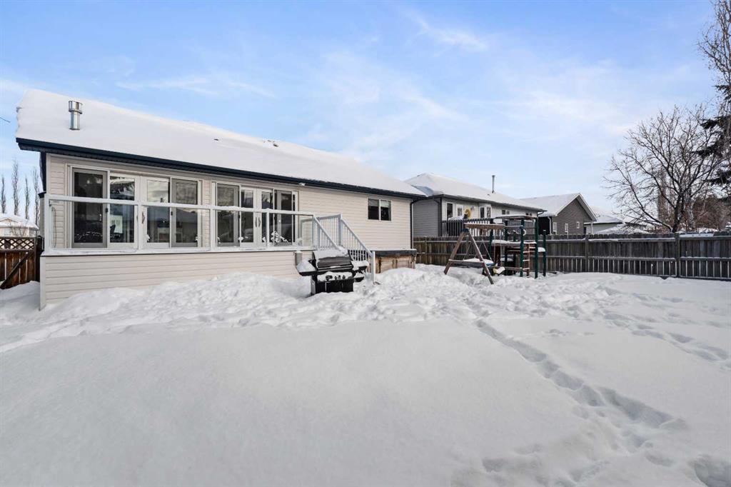 Fourth View of 27 Park Circle  , NONE, Whitecourt, Alberta, T7S 1V3