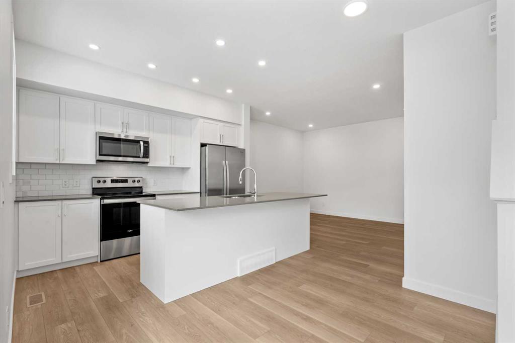 Fourth View of 303, 65 Belvedere Point SE, Belvedere, Calgary, Alberta, T2A 7G5