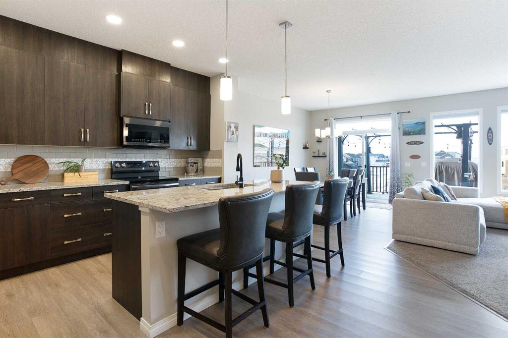 63 Heritage Court , A2288398, Alberta,