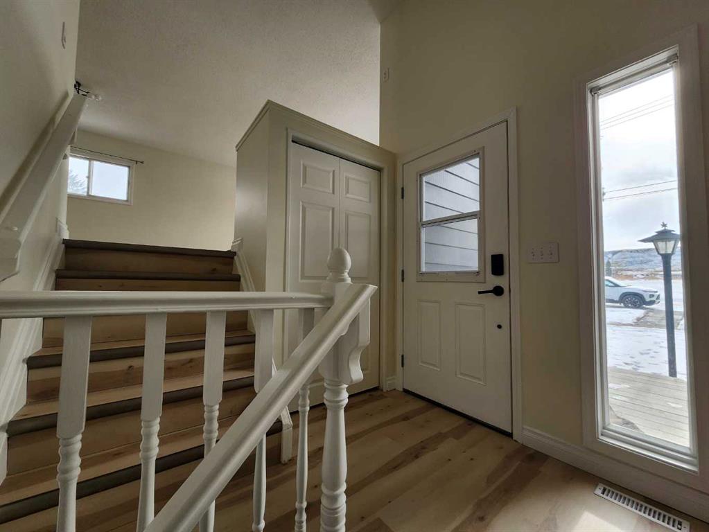 Fourth View of 1318 Newcastle Trail , Newcastle, Drumheller, Alberta, T0J0Y2