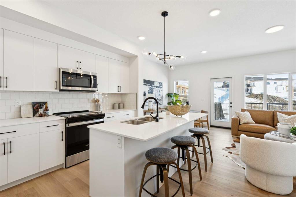 Third View of 23 Heritage Heath , Heritage Hills, Cochrane, Alberta, T4C 3L3