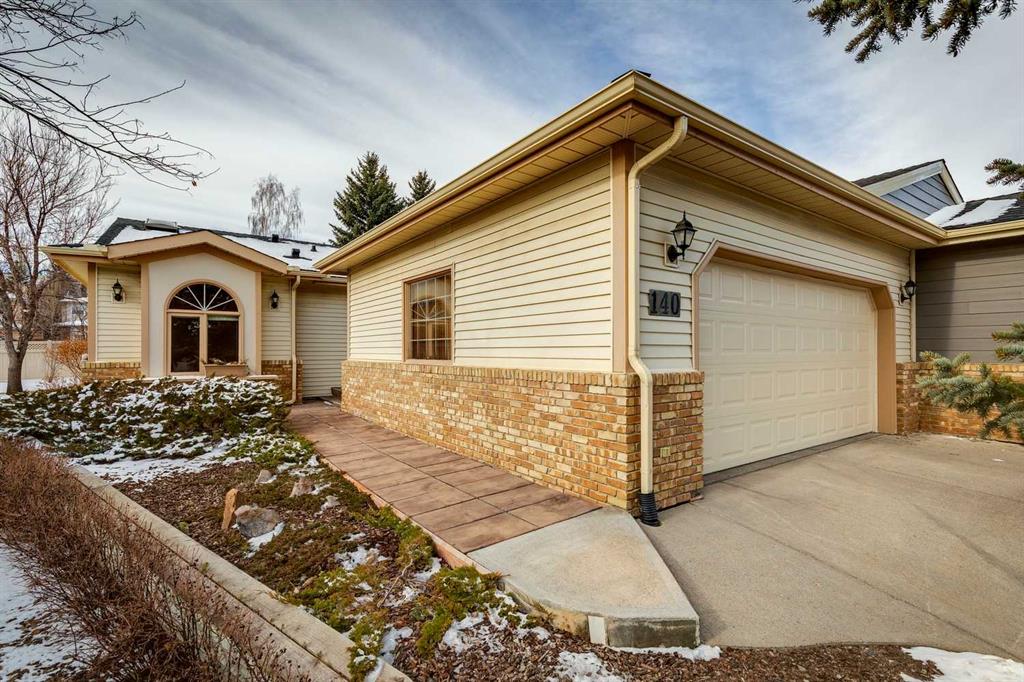 Second View of 140 Shawnee Rise SW, Shawnee Slopes, Calgary, Alberta, T2Y 2S3