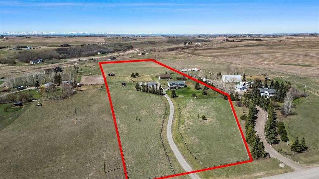 Second View of 306023 92 Street E, NONE, De Winton, Alberta, T0L 0X0