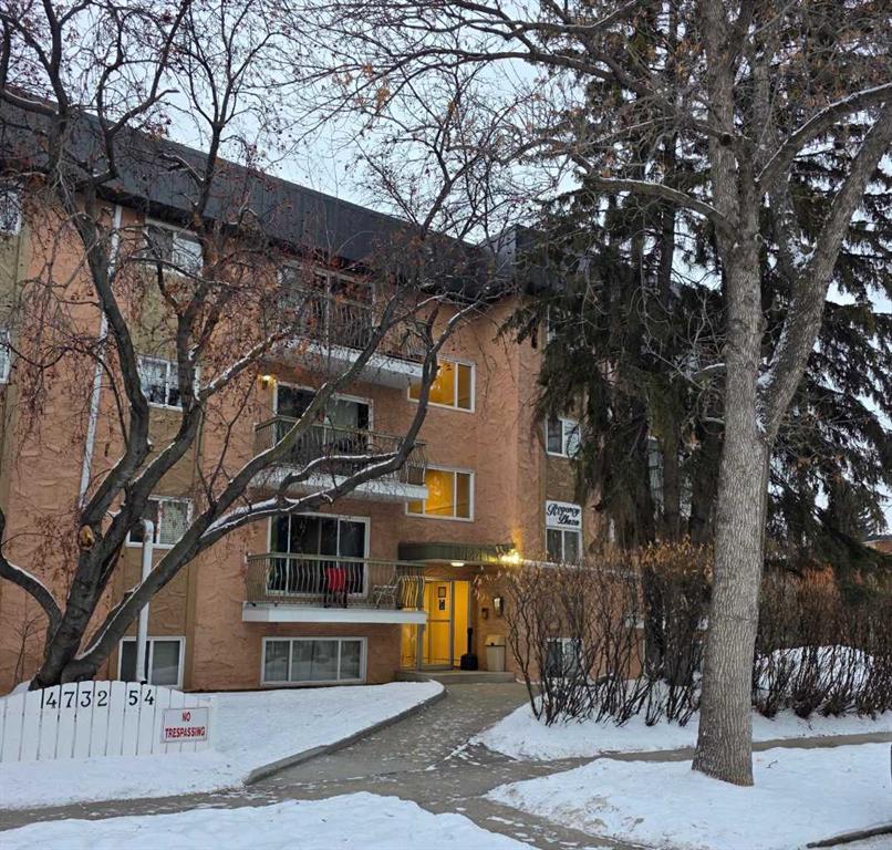 206, 4732 54 Street , A2288528, Alberta,