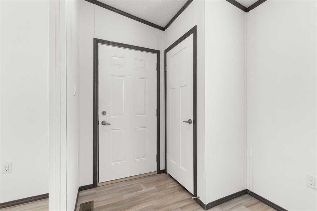 Third View of 103 Anson Avenue SW, SW Hill, Medicine Hat, Alberta, T1A 7Z9