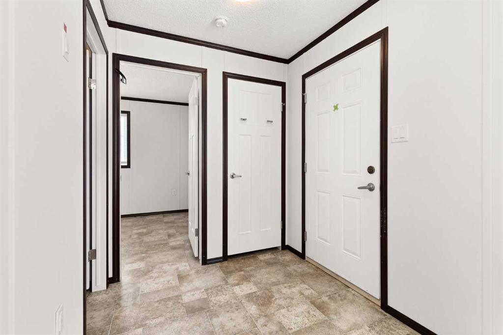 Third View of 99 Anson Avenue SW, SW Hill, Medicine Hat, Alberta, T1A 7Z9