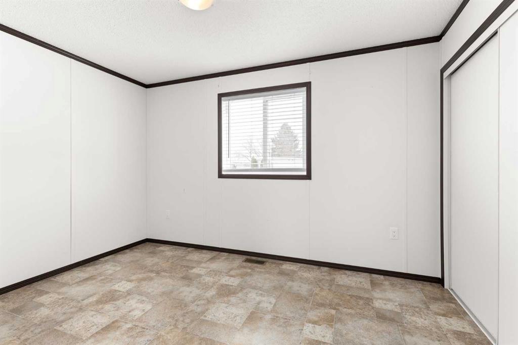 Fourth View of 99 Anson Avenue SW, SW Hill, Medicine Hat, Alberta, T1A 7Z9