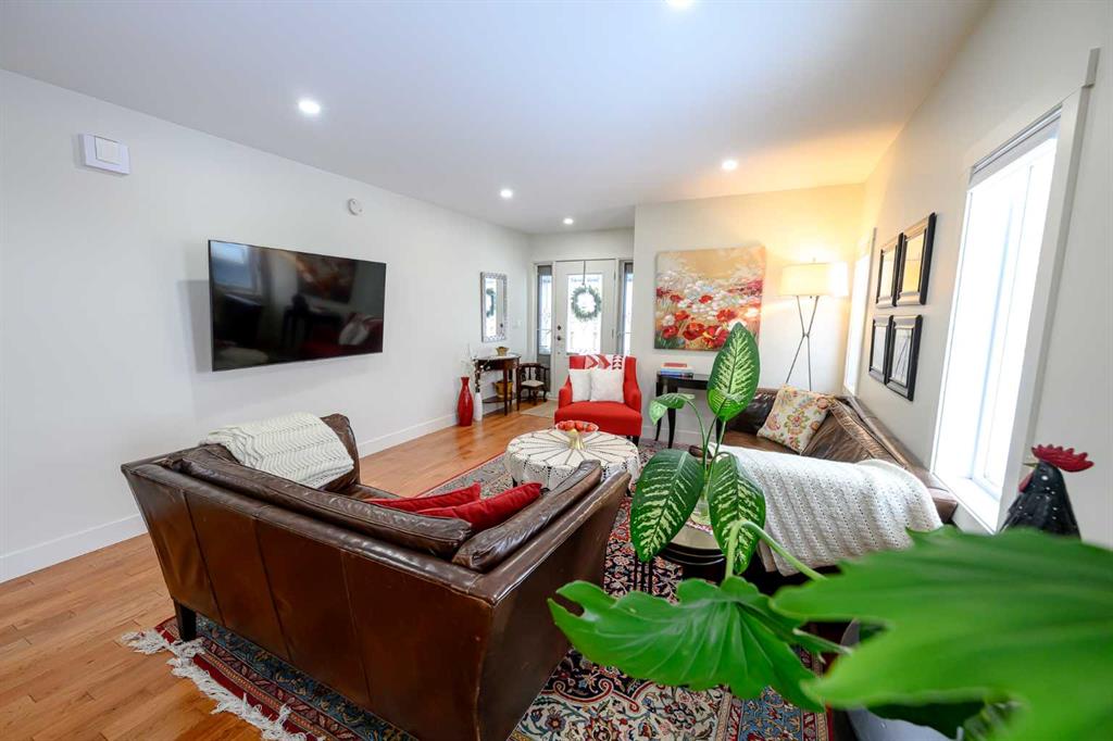 Fifth View of 10112 94 Avenue , Swanavon, Grande Prairie, Alberta, T8V 0K8