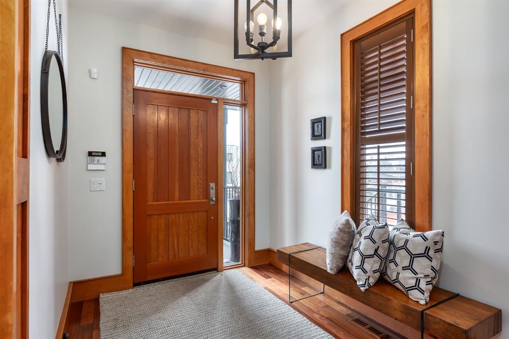 Third View of 2027 27 Avenue SW, South Calgary, Calgary, Alberta, T2T 1H6