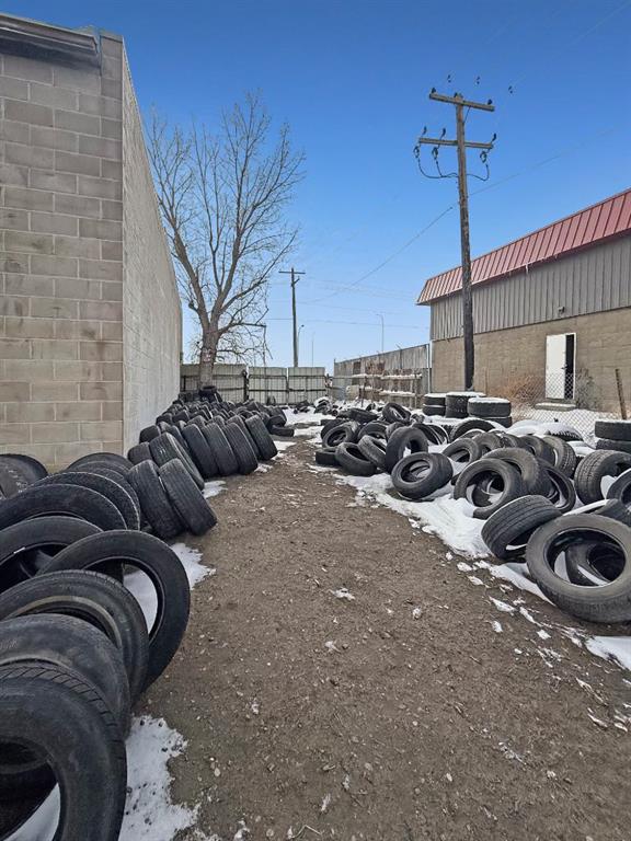 Fourth View of Unit 1, 1621 Highway Avenue SE, Redcliff Industrial, Redcliff, Alberta, T0J 2P0