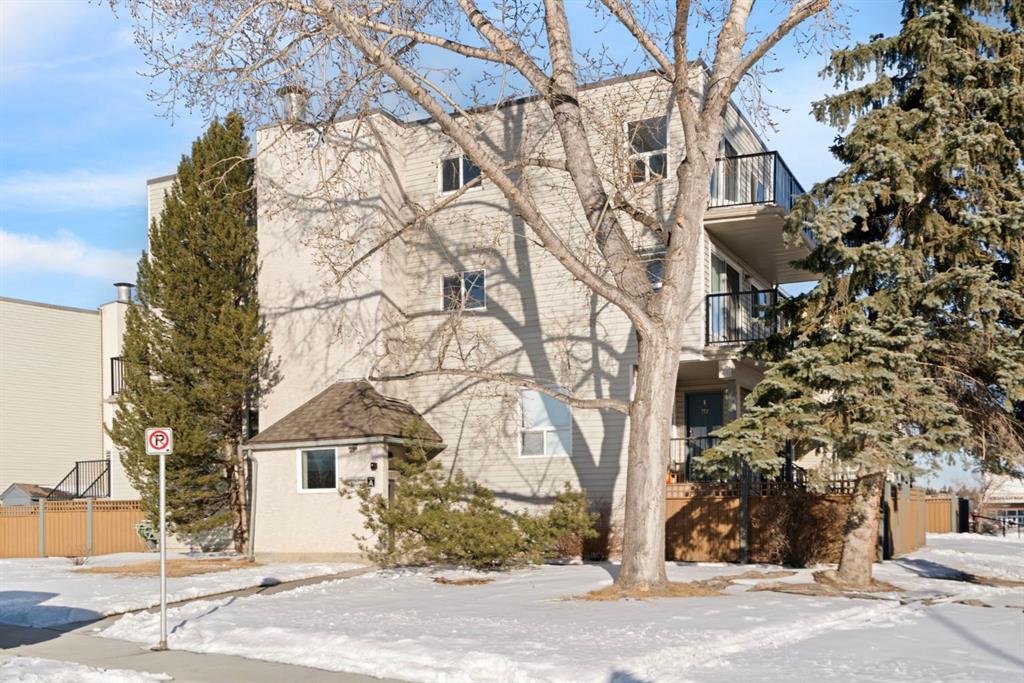 Fourth View of 302A, 3615 49 Street NW, Varsity, Calgary, Alberta, T3A 2L8