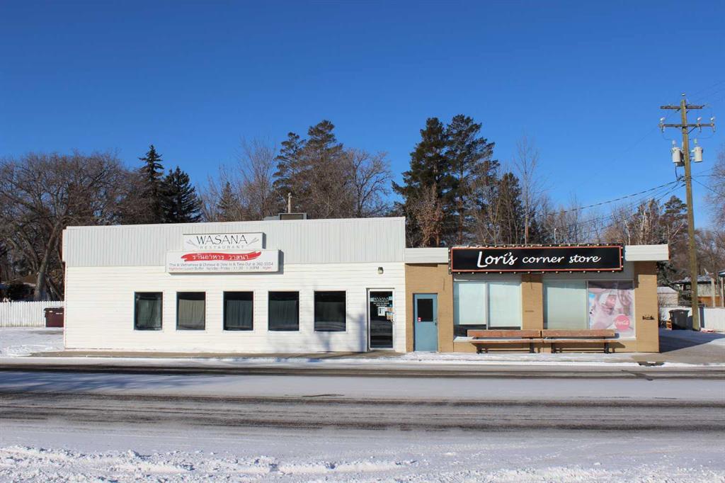 135 Young Road S, A2288870, Alberta,