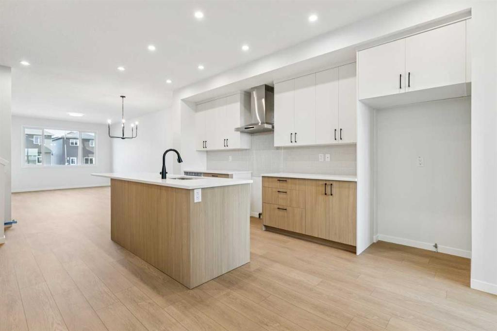 Fifth View of 57 Annette Landing NW, Glacier Ridge, Calgary, Alberta, T3R2B5