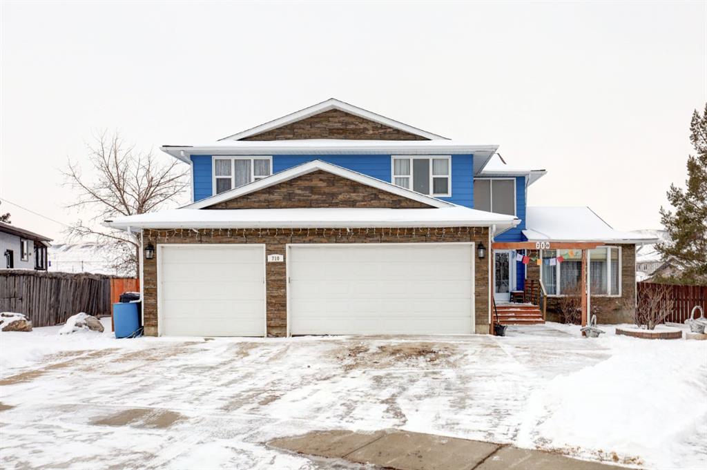 710 Bankview Close , A2288956, Alberta,
