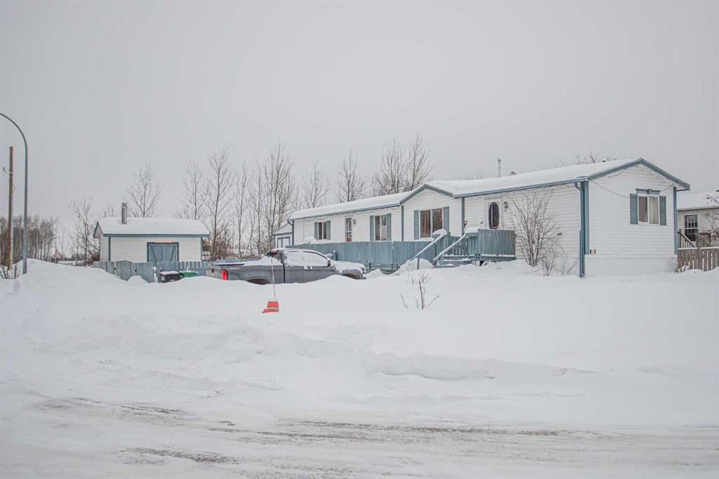 15 Dewberry Road , A2289032, Alberta,