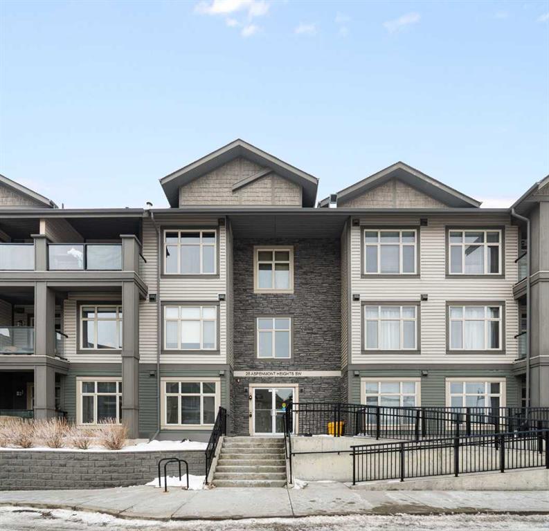 101, 25 Aspenmont Heights SW, A2289067, Alberta,