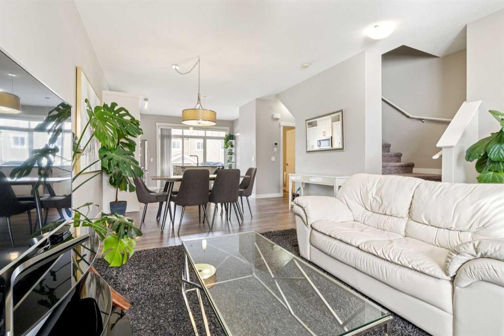 Fifth View of 645 Evanston Manor NW, Evanston, Calgary, Alberta, T3P 0R9