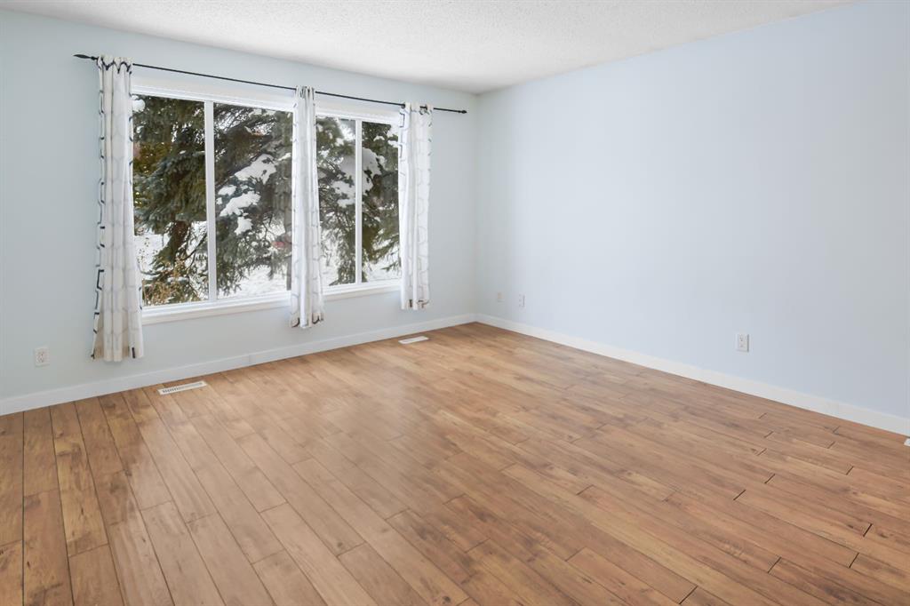 Third View of 7329 99 Street , South Patterson Place, Grande Prairie, Alberta, T8V 4Y1