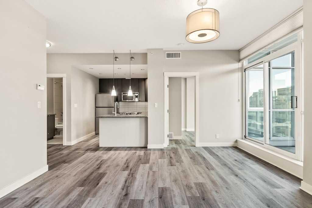 Third View of 503, 788 12 Avenue SW, Beltline, Calgary, Alberta, T2R 0H1