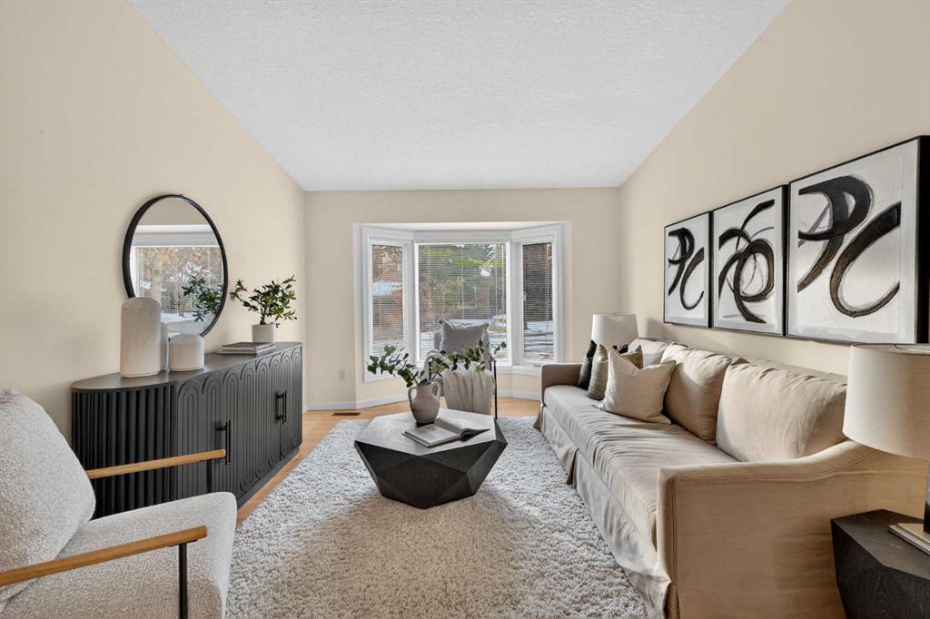 315 Woodhaven Place SW, A2289181, Alberta,