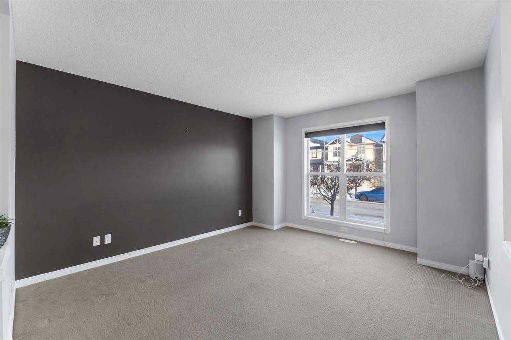 Fifth View of 440 Prestwick Circle SE, McKenzie Towne, Calgary, Alberta, T2Z 4H8