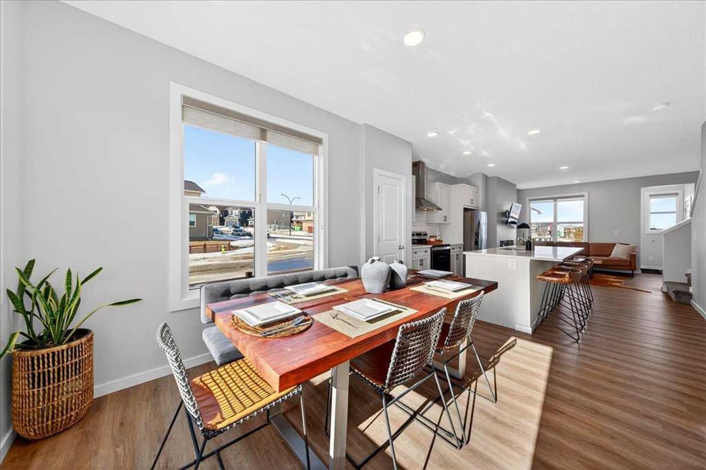 Fifth View of 543 Livingston Way NE, Livingston, Calgary, Alberta, T3P 1Y5