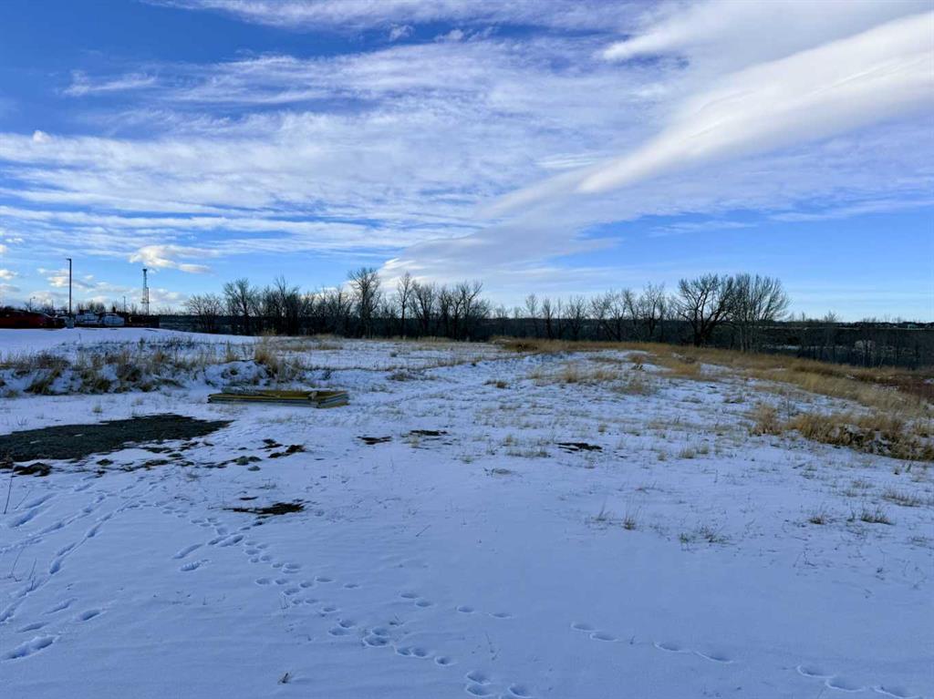 Fourth View of 37 Southbank Crescent , Southbank Business Park, Okotoks, Alberta, T1S 5S8