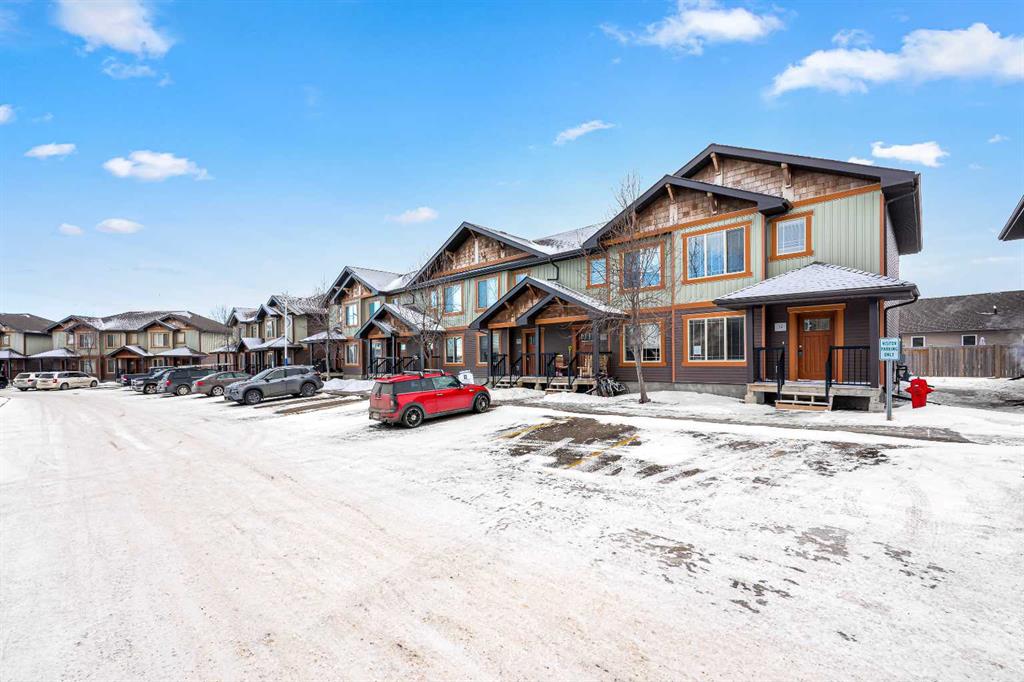 Third View of 39, 4008 41 Avenue , Larsen Grove, Lloydminster, Saskatchewan, S9V 1Y5