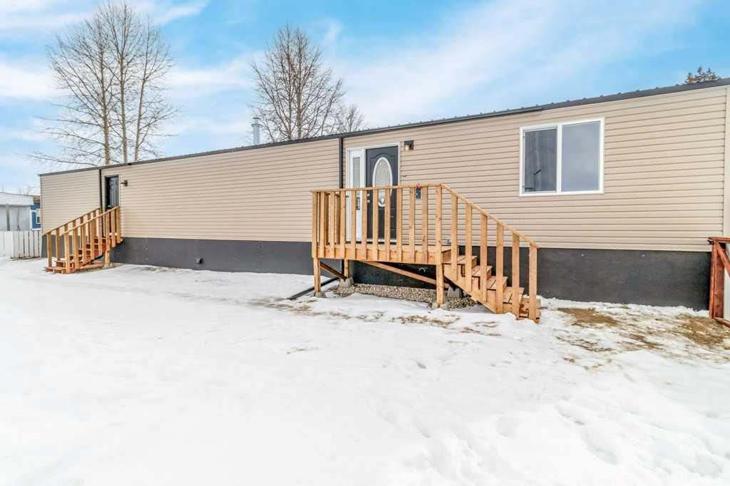 Third View of Unit 27, 4402 48 Avenue , NONE, Sylvan Lake, Alberta, T4S 1N7