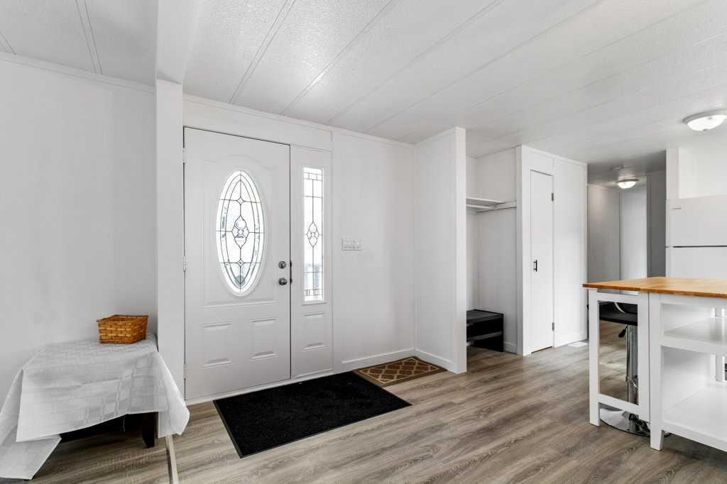 Fourth View of Unit 27, 4402 48 Avenue , NONE, Sylvan Lake, Alberta, T4S 1N7