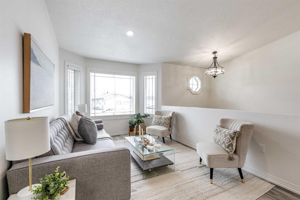 Fourth View of 326 3 Street SW, SW Hill, Medicine Hat, Alberta, T1A4C8