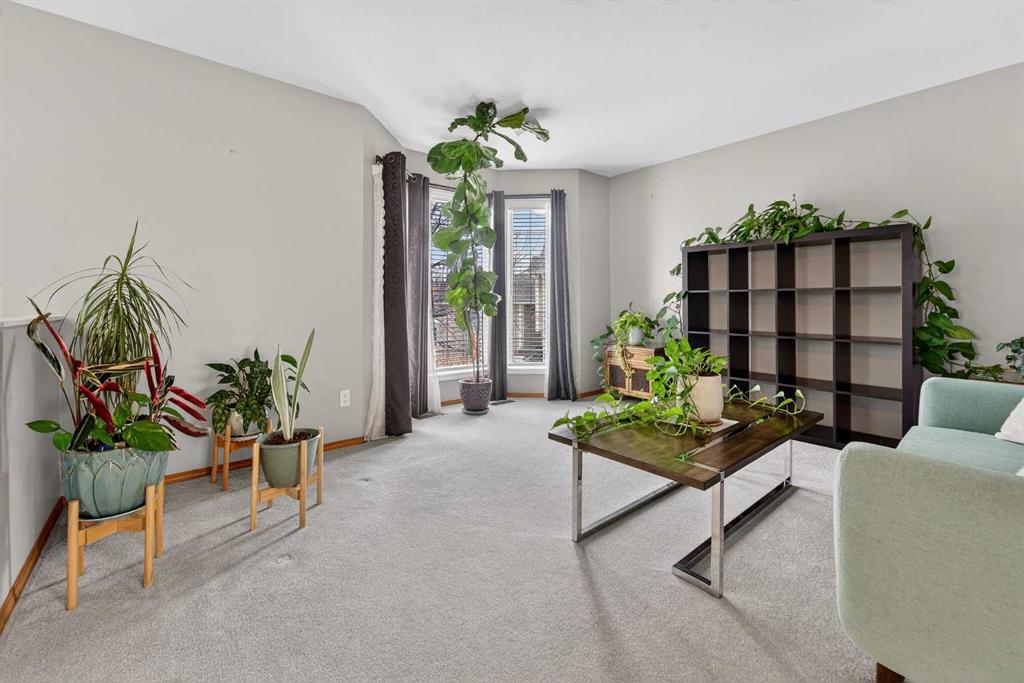 Fourth View of 95 Stoney Crescent W, Indian Battle Heights, Lethbridge, Alberta, T1K 7B2