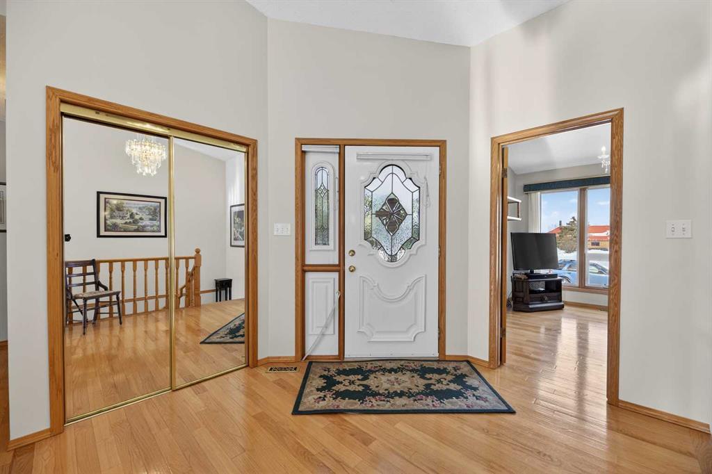 Fifth View of 5507 Shannon Drive , NONE, Olds, Alberta, T4H 1C2