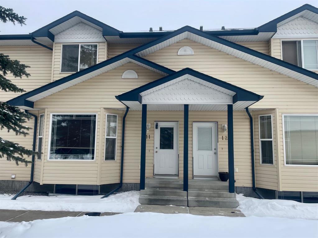 11, 2 Hinshaw Drive , A2289535, Alberta,