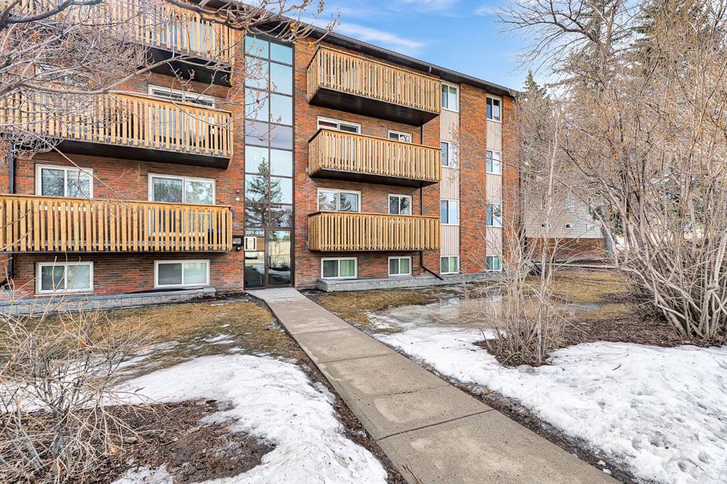 Third View of 223, 11620 Elbow Drive SW, Canyon Meadows, Calgary, Alberta, T2W 3L6