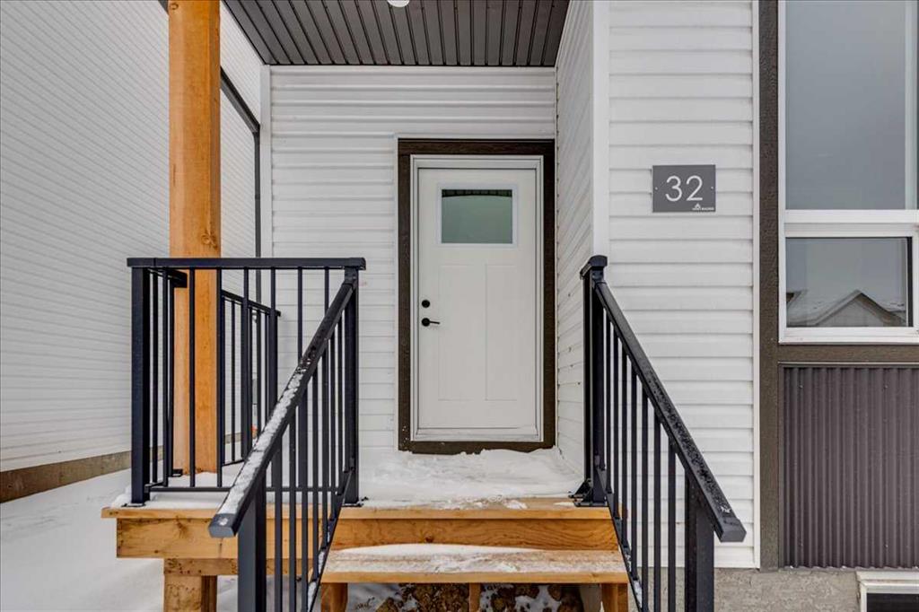 Third View of 32 Inglis Crescent , Iron Gate, Sylvan Lake, Alberta, T4S 0V3