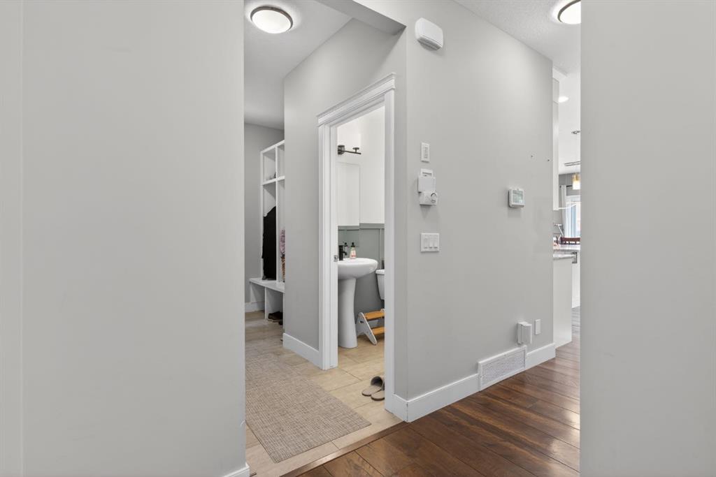 Fifth View of 908 Midtown Avenue SW, Midtown, Airdrie, Alberta, T4B 4V8