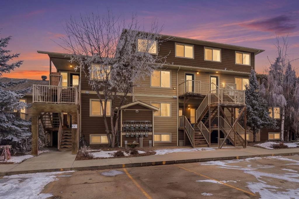 207, 323 Fourth Avenue , A2289633, Alberta,