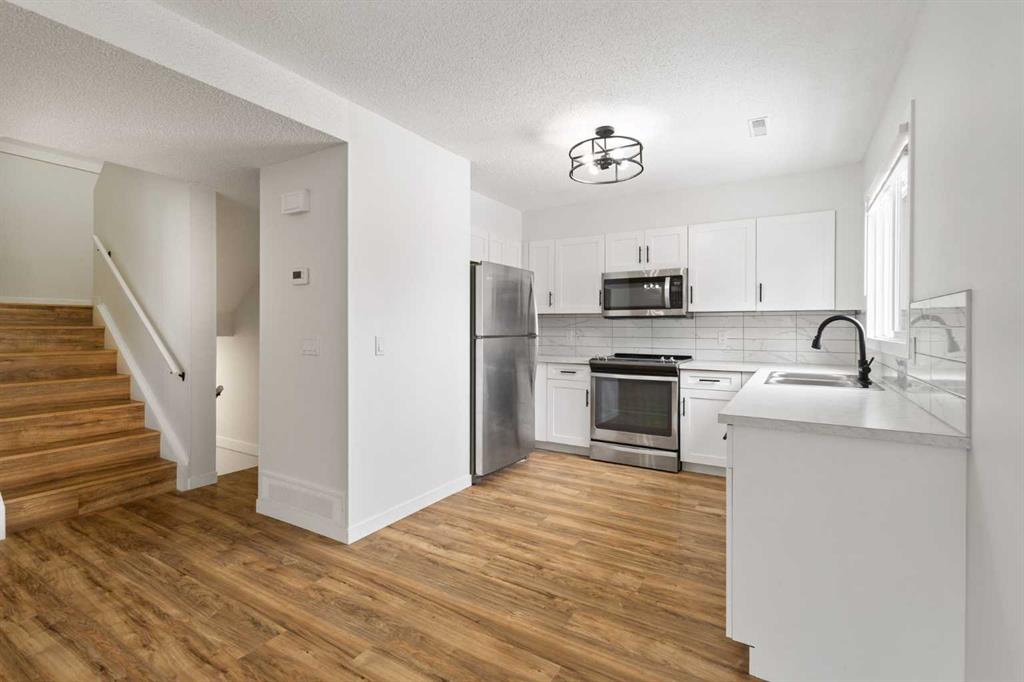 Fourth View of 43, 3800 Fonda Way SE, Forest Heights, Calgary, Alberta, T2A 6G8