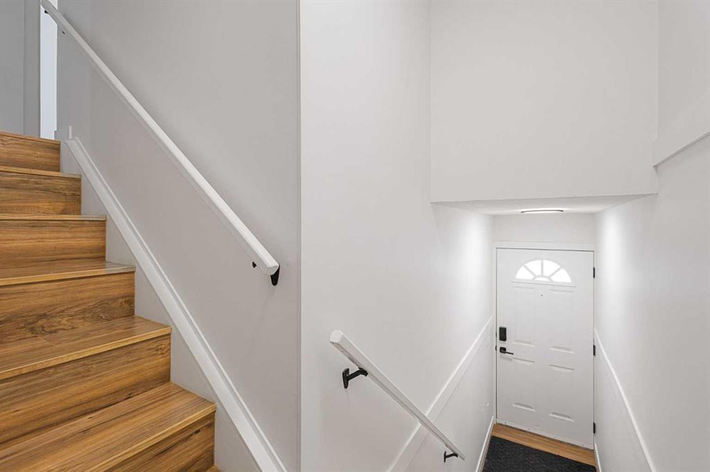 Fifth View of 43, 3800 Fonda Way SE, Forest Heights, Calgary, Alberta, T2A 6G8