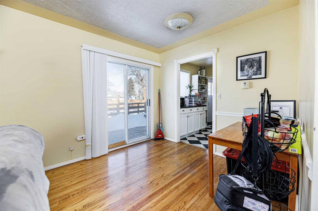 Fifth View of 4216 37 Street , Mountview, Red Deer, Alberta, T4N 0T7