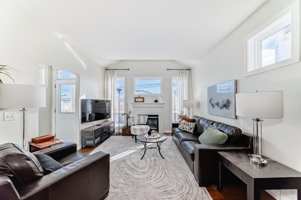 Fourth View of 1436 41 Street SW, Rosscarrock, Calgary, Alberta, T3C 1X6