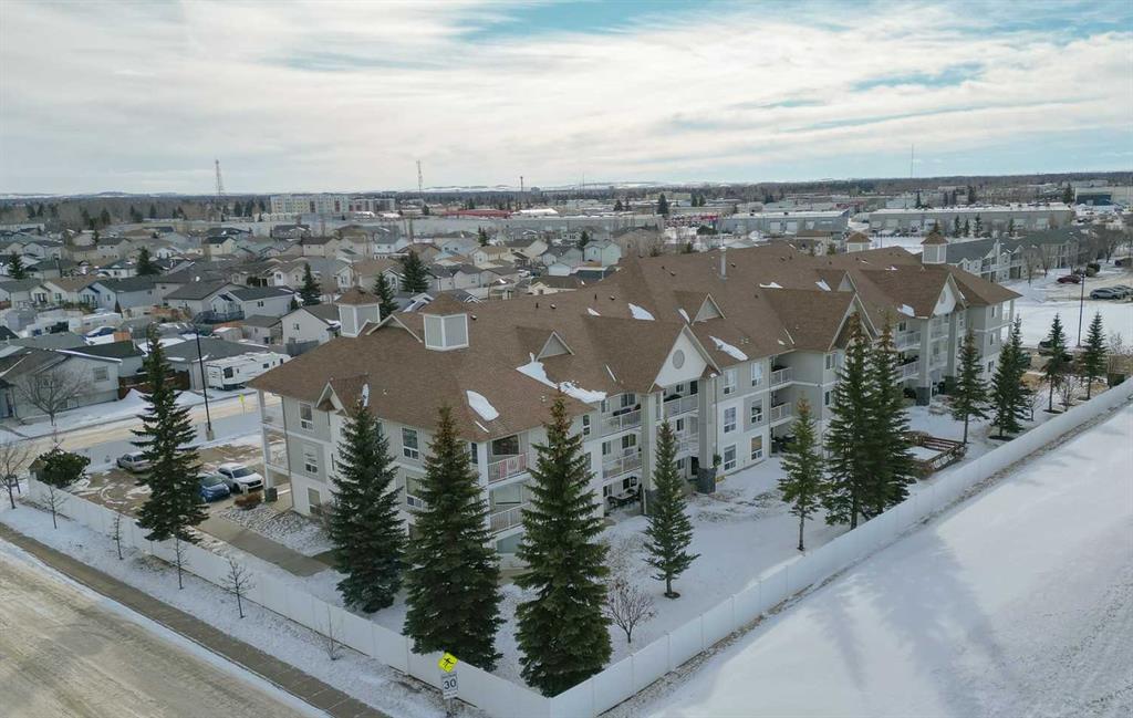 Second View of 106, 60 Jacobs Close , Johnstone Park, Red Deer, Alberta, T4P 4A2