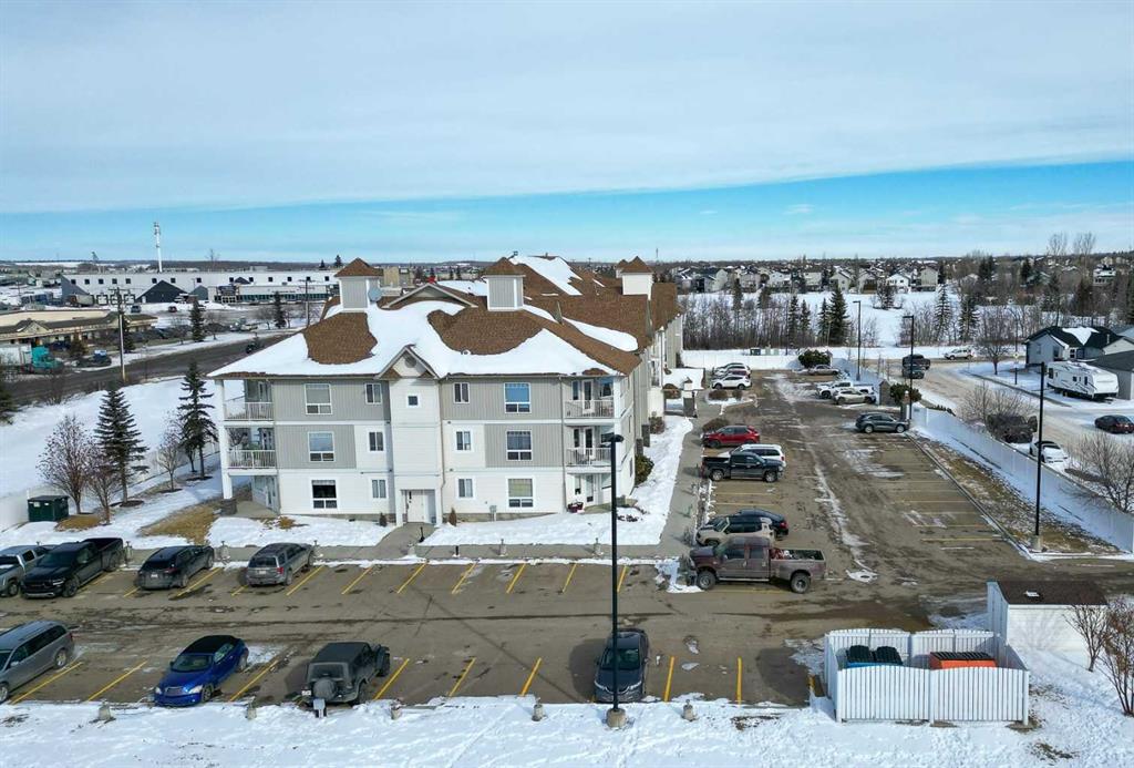 Fifth View of 106, 60 Jacobs Close , Johnstone Park, Red Deer, Alberta, T4P 4A2