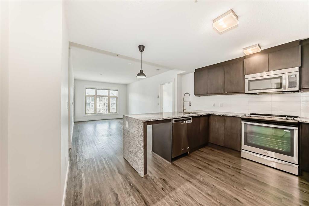 Third View of 121, 15 Aspenmont Heights SW, Aspen Woods, Calgary, Alberta, T3H 0E3