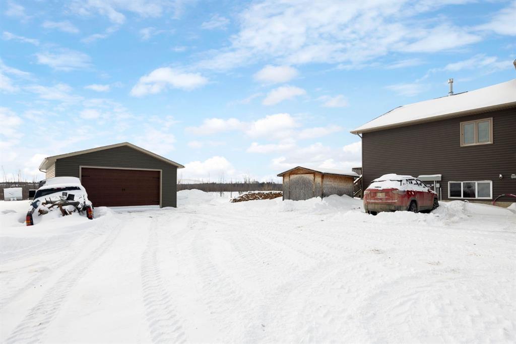 Fifth View of 105 Sommer Way , Saprae Creek Estates, Saprae Creek, Alberta, T9H 5R4