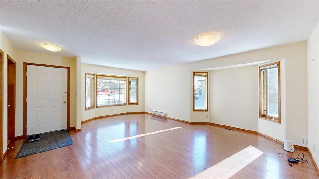 Third View of 3908 64 Street , Grandview, Stettler, Alberta, T4K1G1