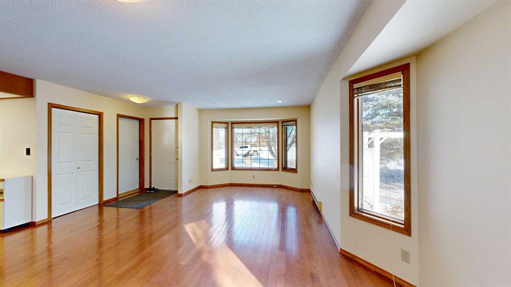 Fourth View of 3908 64 Street , Grandview, Stettler, Alberta, T4K1G1