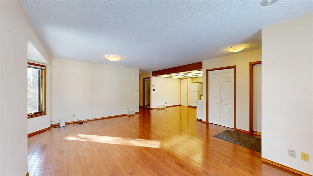 Fifth View of 3908 64 Street , Grandview, Stettler, Alberta, T4K1G1