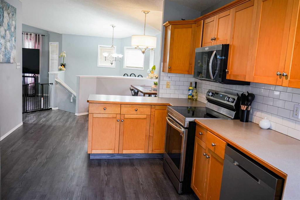 Fifth View of 149 Peigan Court W, Indian Battle Heights, Lethbridge, Alberta, T1K7N2